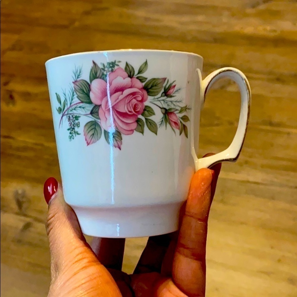 Queen Anne Bone China Floral Tea Cup